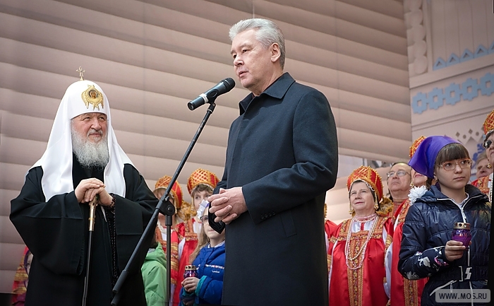 Мэр Москвы и Патриарх Кирилл открыли фестиваль «Пасхальный дар»
