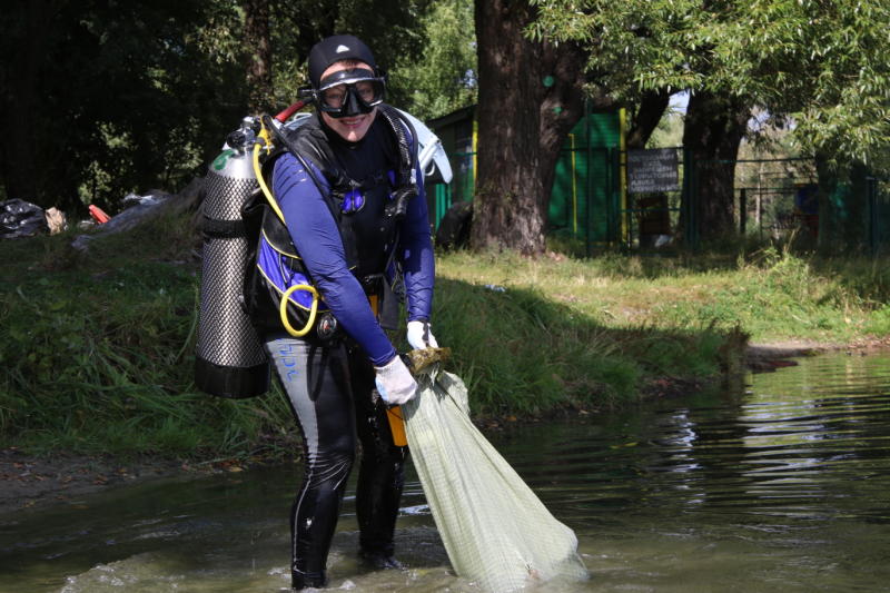 Волонтеры «Анти-Пластик» очистили столичные набережные
