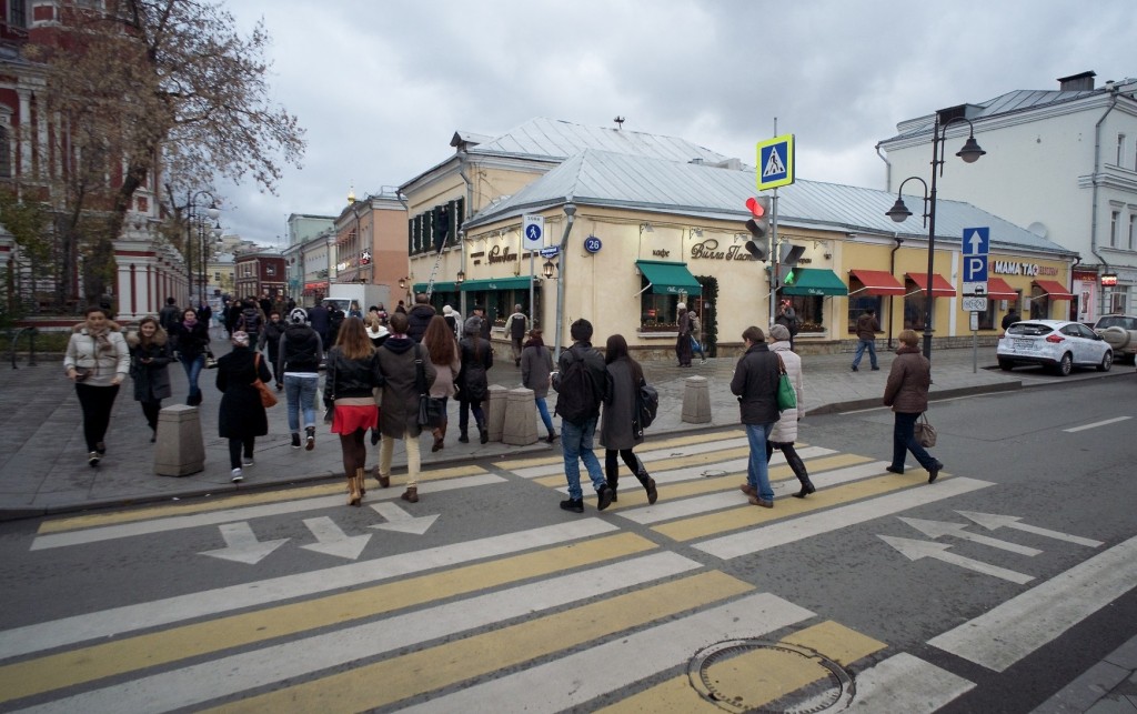 Двойные пешеходные переходы появились в столице