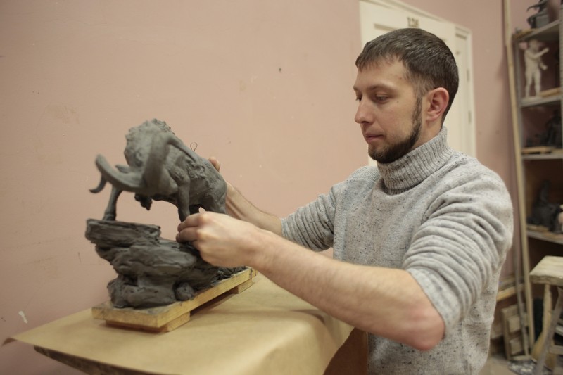 Дом Бурганова представил новую программу «Мастерская художника»