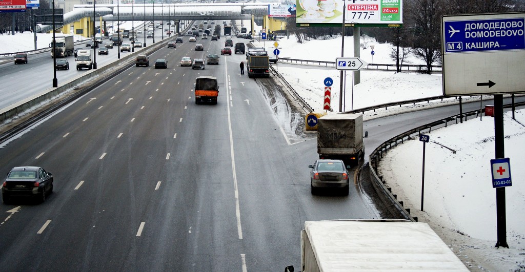 144 раза Москва напомнит водителям о необходимости сменить резину
