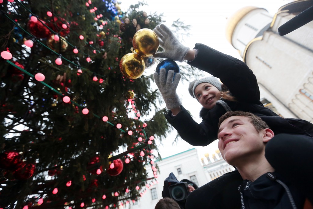 Главная новогодняя елка России появится в Кремле 18 ноября