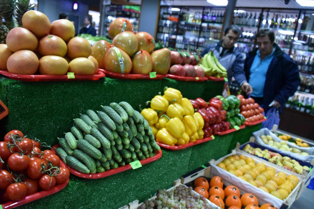 Турецкие продукты заменят азербайджанскими и российскими