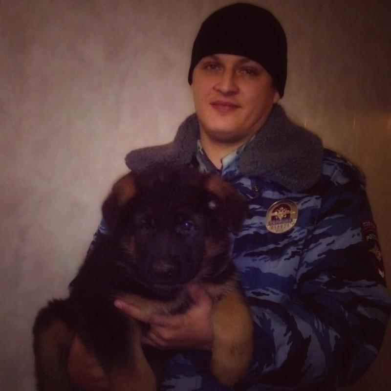 Российские стражи порядка подарят щенка французским коллегам