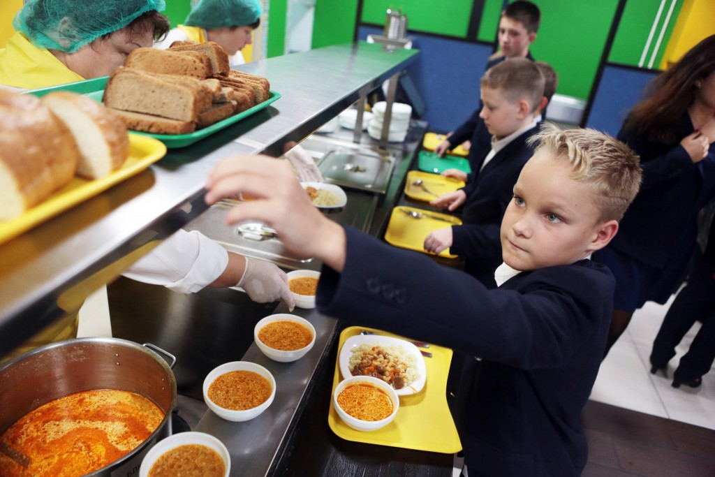 В школах Москвы могут запустить курс здорового питания