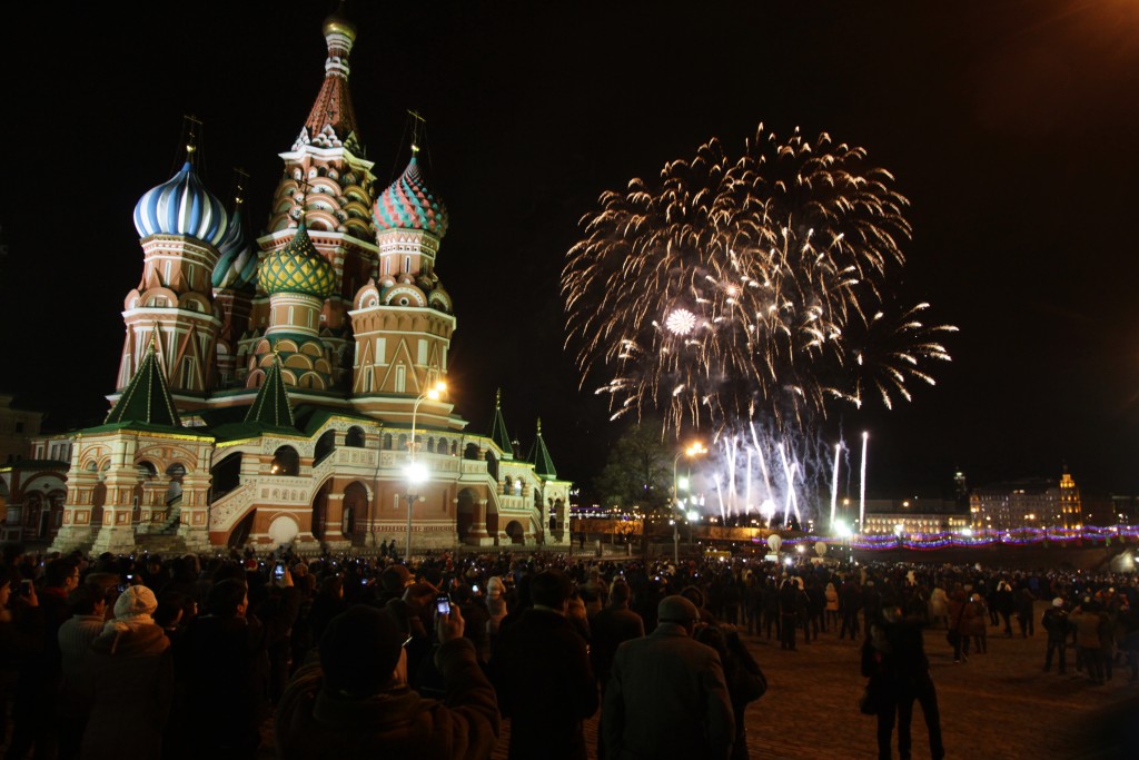 Где отметить новый в москве. Красная площадь 31 декабря 2020. 31 Декабря в Москве площадь. Красная площадь Москва новый год. Новый год праздник на красной площади.