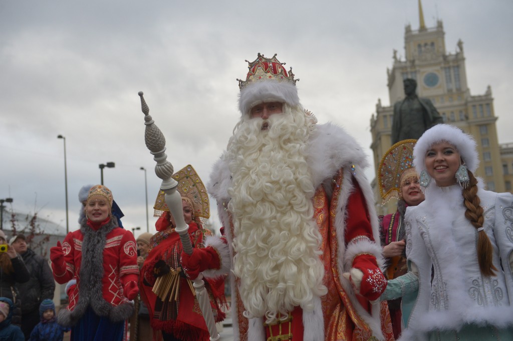 Дед Мороз отправится по паркам Москвы