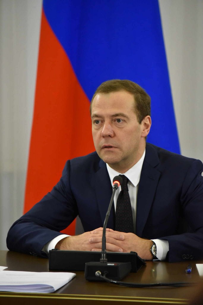 Дмитрий Медведев: 30 миллиардов выделено на льготные лекарства для граждан