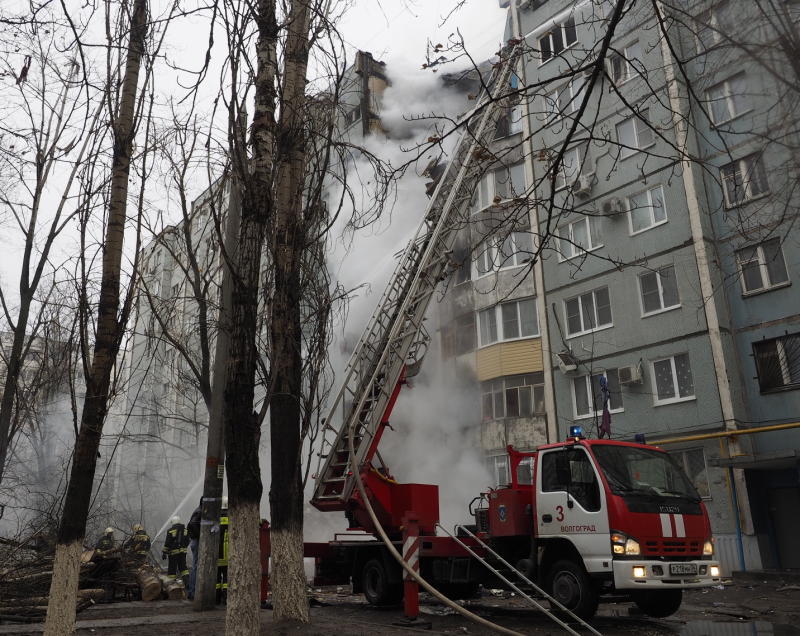 Спасатели обнаружили тело четвертого погибшего от взрыва в Волгограде