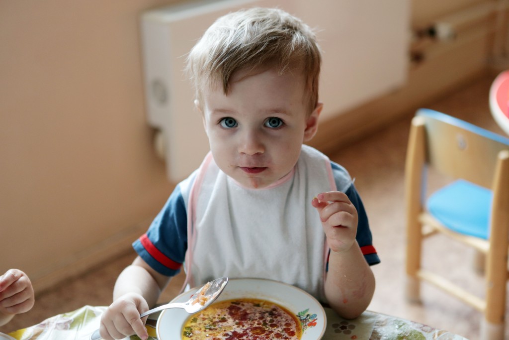 Родители остались довольны пятиразовым питанием в московских детсадах