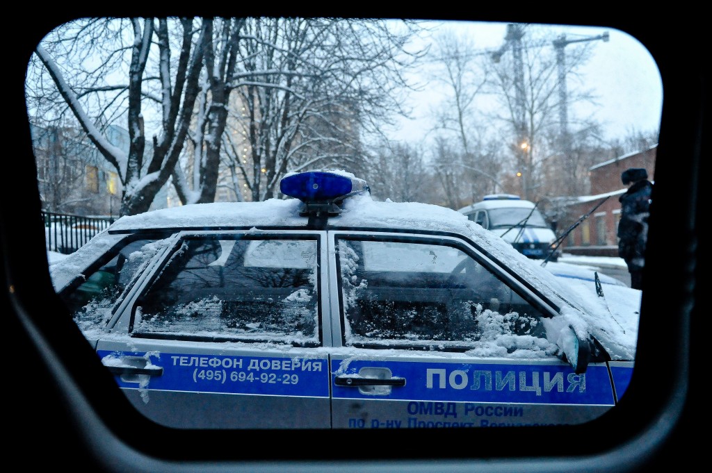 Робот-полицейский: в Москве сотрудник МВД выжил после трех выстрелов в грудь