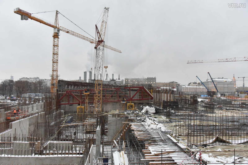 Строительные площадки Москвы возобновили работу