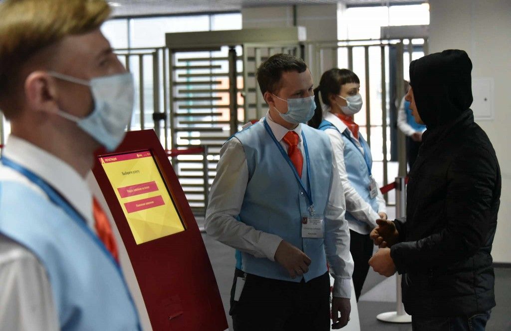 Аэропорты Москвы борются с эпидемией гриппа и ОРВИ