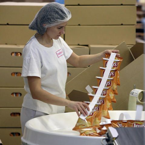 В РФ предложили ввести налог на вредные продукты для уменьшения их популярности