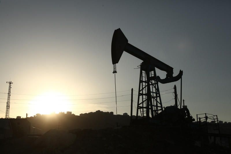 Министры энергетики четырех стран договорились о заморозке нефти