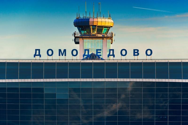 В Домодедово экстренно сел самолет из-за смерти пассажира