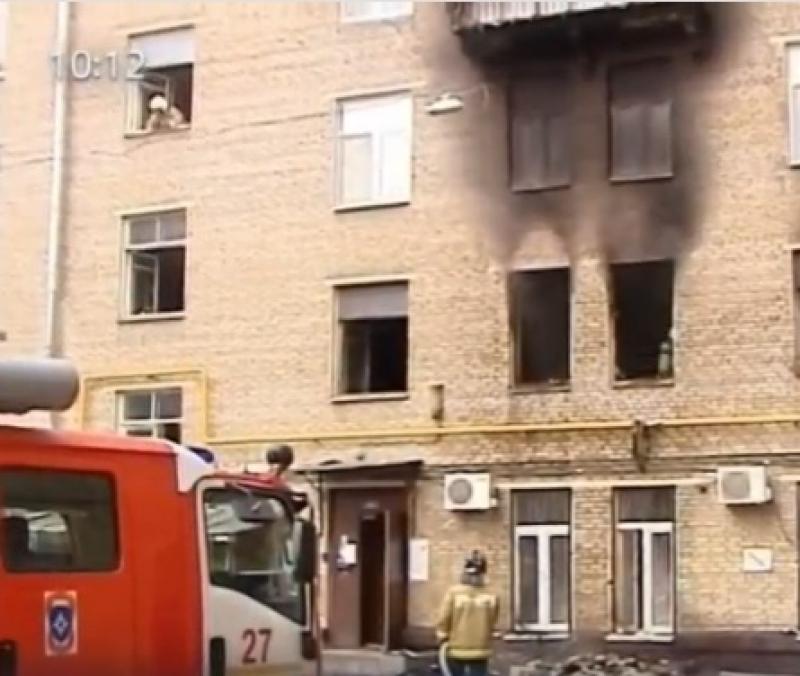 Пять человек спасены в горящем доме на улице Правды