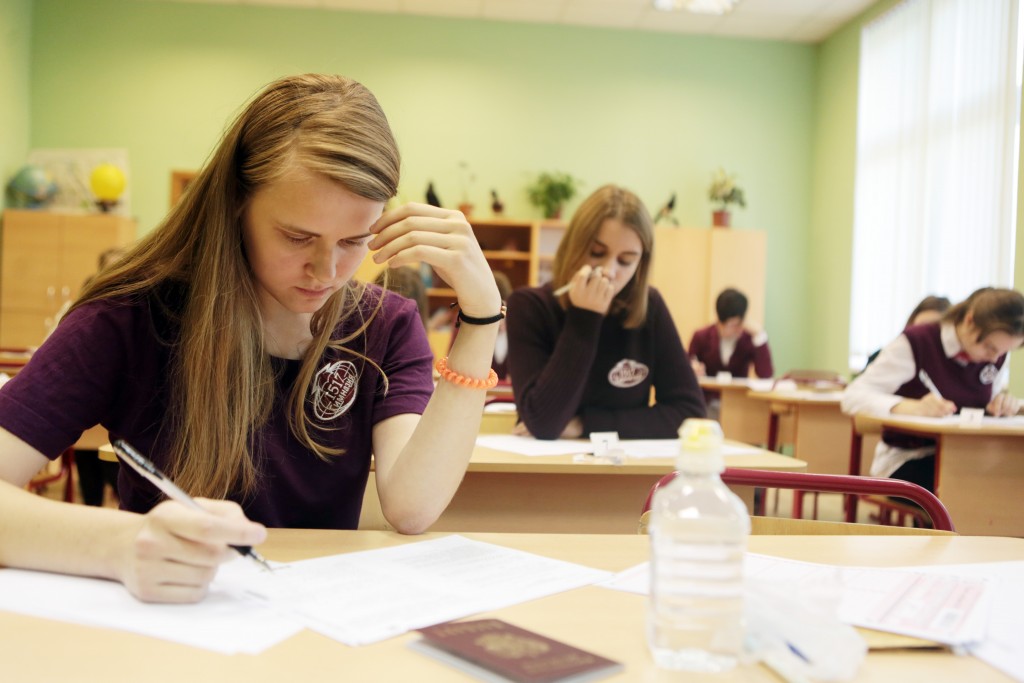 В досрочной волне единого госэкзамена поучаствуют более 2,3 тысячи москвичей
