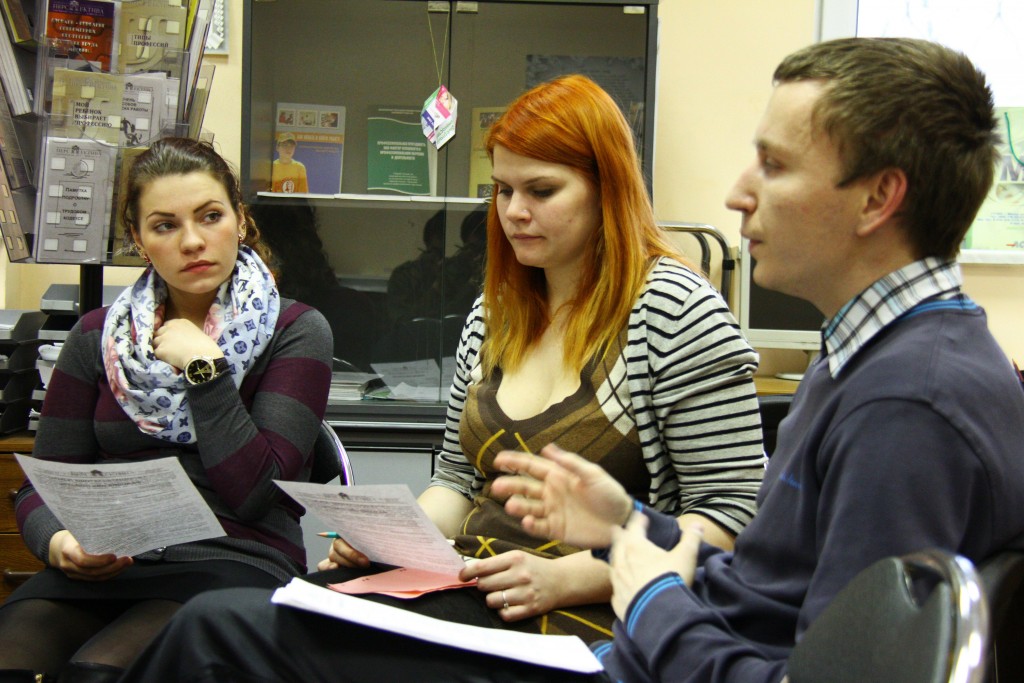 Московским педагогам начали оказывать психологическую помощь