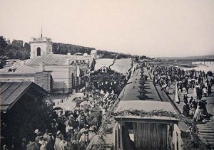 Прибытие поезда, начало XX века. Фотоархив Wikipedia