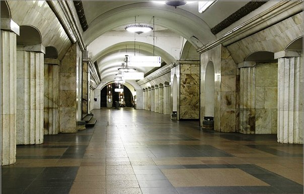 Фото рядом с метро курская