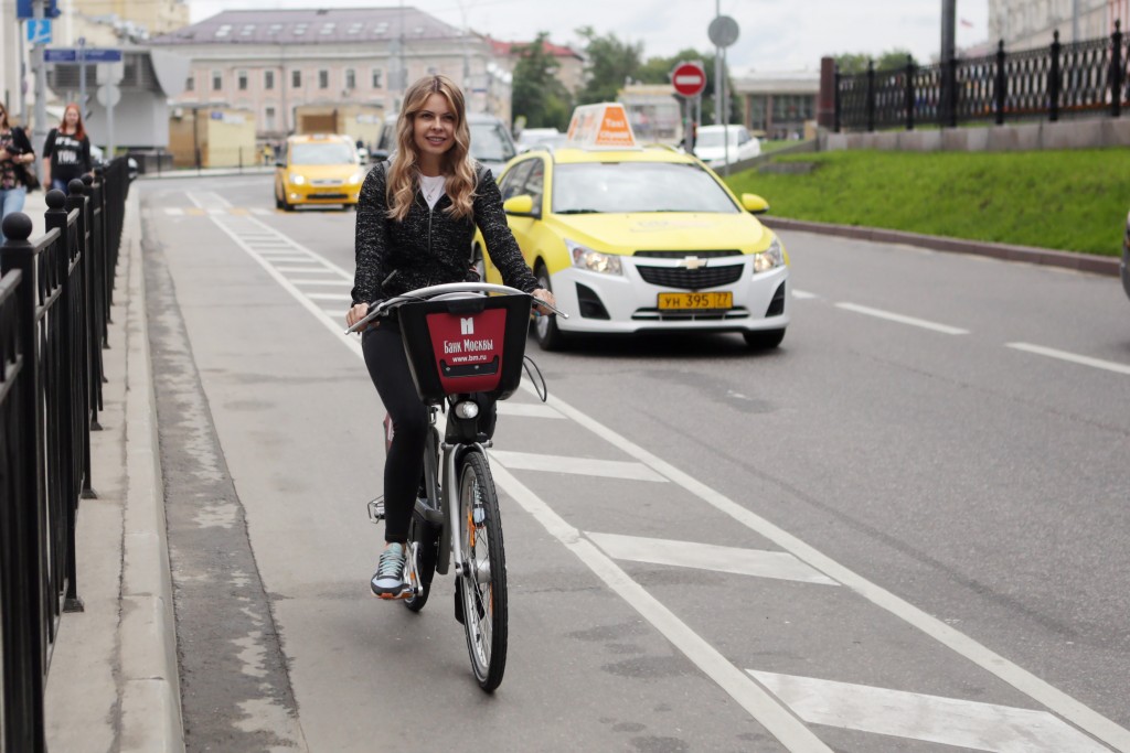 Новая карта «Стрелка» с приложением «Тройка» позволит оплатить велопрокат и проход в московские музеи