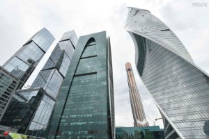 С башни делового центра «Москва-сити» упал мужчина