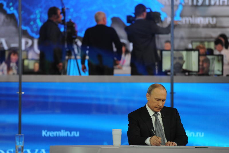 Владимир Путин: Надо работать, засучив рукава