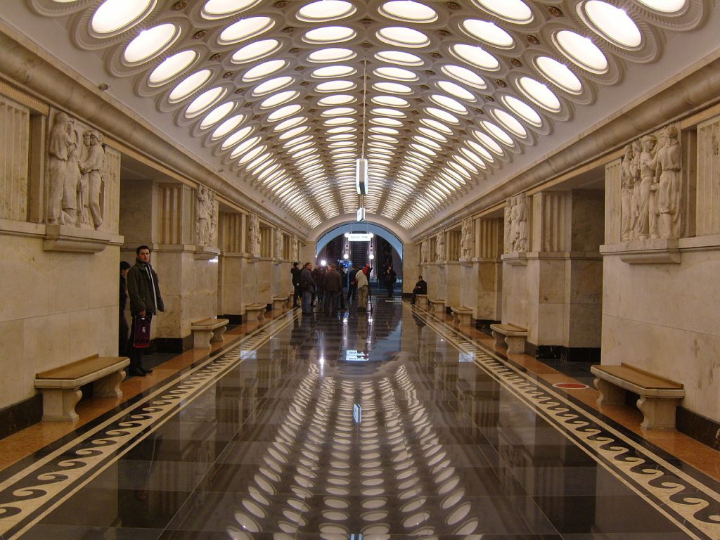 Эскалатор на станции метро «Электрозаводская» открылся после ремонта