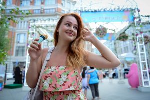 Около 100 килограммов мороженого бесплатно раздадут 1 июля на Болотной площади. Фото: "Вечерняя Москва"