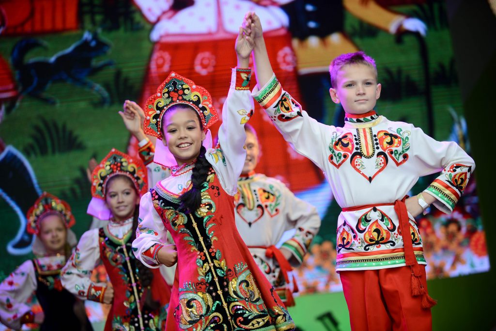 Фестиваль национальных культур «Народы Москвы» пройдет 12 июня на Поклонной горе