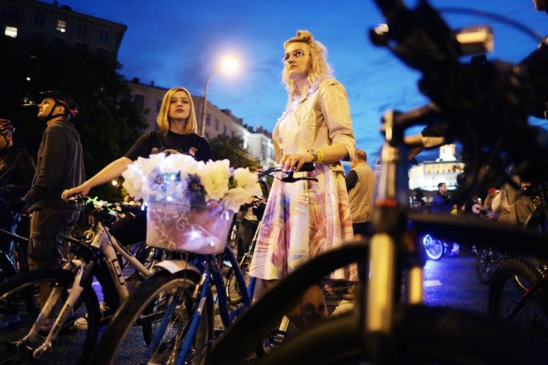 Москвичи отправятся на ночной велопарад