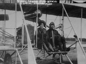 Всеволод Абрамович (справа), 1900-е годы. Фотоархив Wikipedia