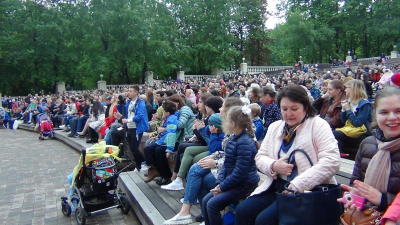 В московских парках в День России пройдут праздничные концерты