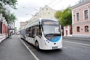 16 июля 2016 года. Первый гибридный троллейбус с дизель-генератором вышел на маршрут Т25 от Лубянской площади