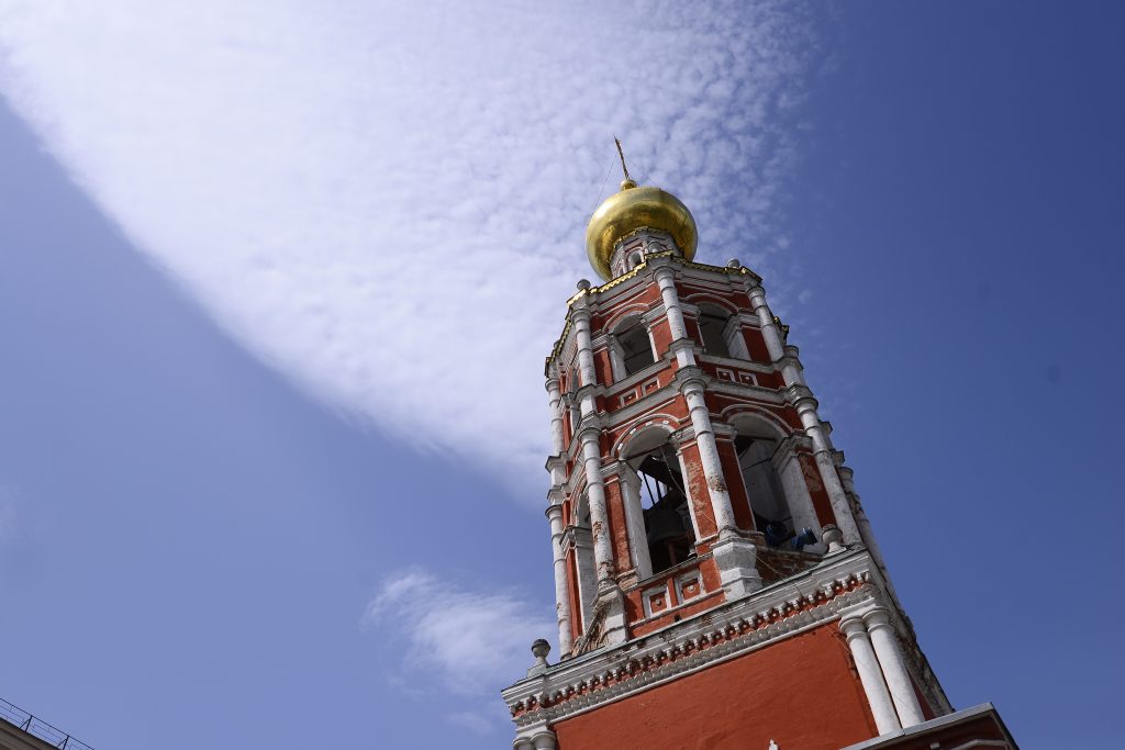 Началась реставрация зданий ансамбля Высоко-Петровского монастыря