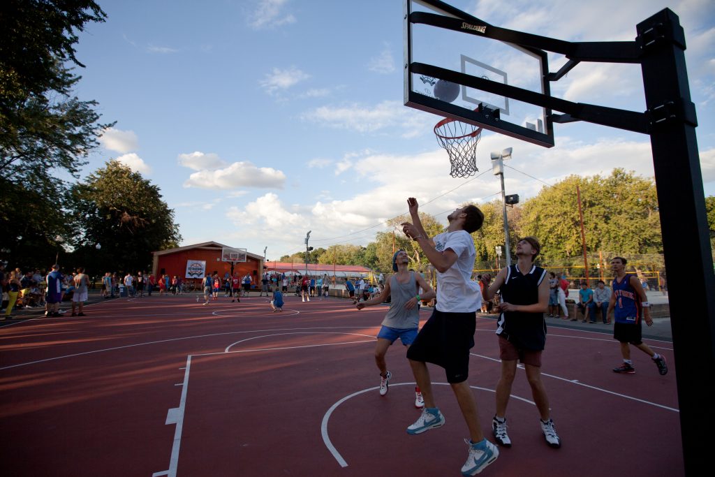 Молодежная Палата Краснопресненского района организует игру в стритбол