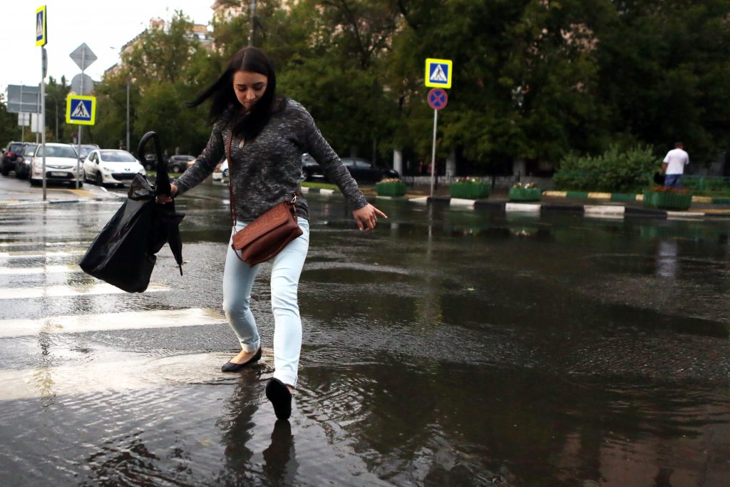 Гроза и дождь ждут москвичей 30 августа