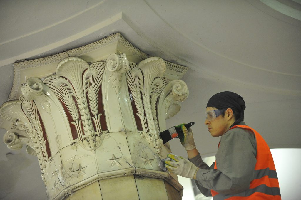 Фасады метро «Сокол» восстановят по архивным чертежам и фотографиям