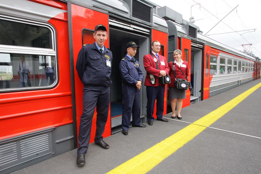 В Москве запустят 25 электричек со «звуковыми» дверями