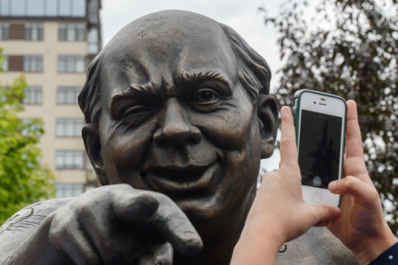 В Москве открыли памятник Евгению Леонову. Фото: Евгений Одиноков/РИА