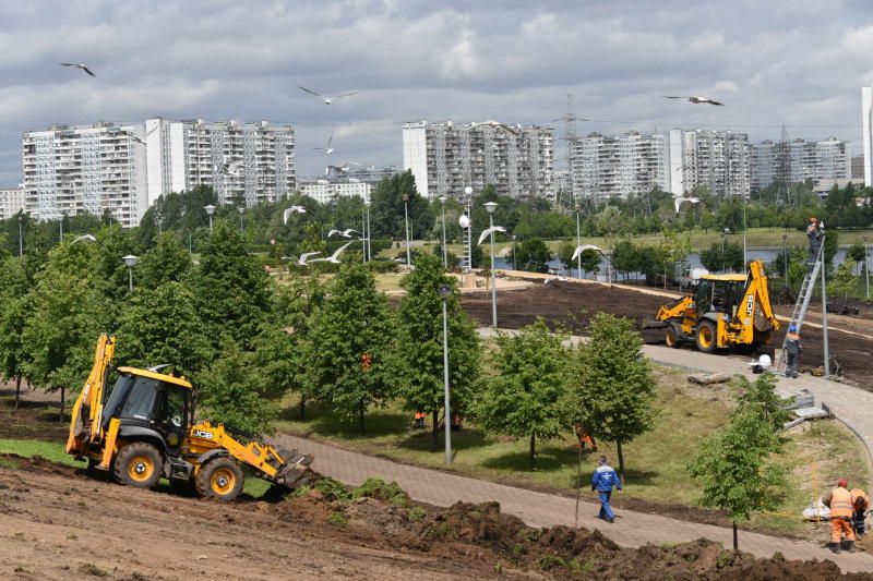 До 2018 года в Москве обустроят 22 парковые территории