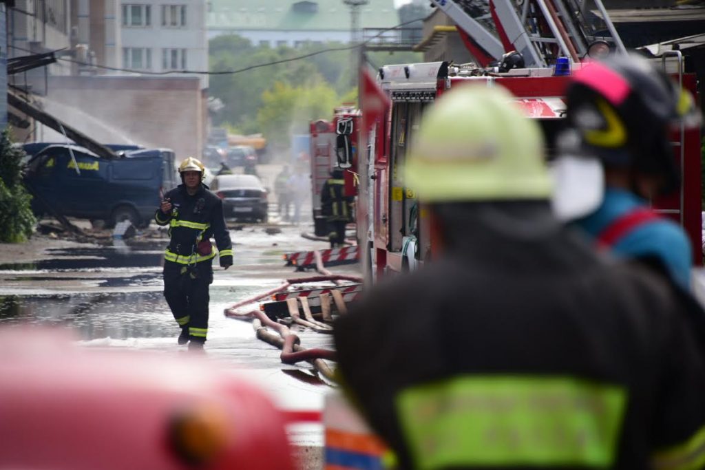 Спасатели эвакуировали 20 человек и локализовали пожар на востоке Москвы