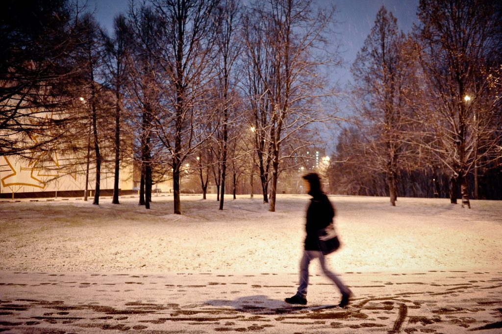 В среду Москву ждет устойчивый «минус» и снег