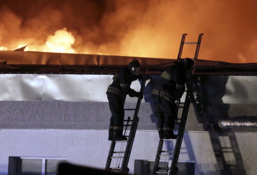 МЧС выделило миллион рублей семье погибшего на востоке Москвы пожарного
