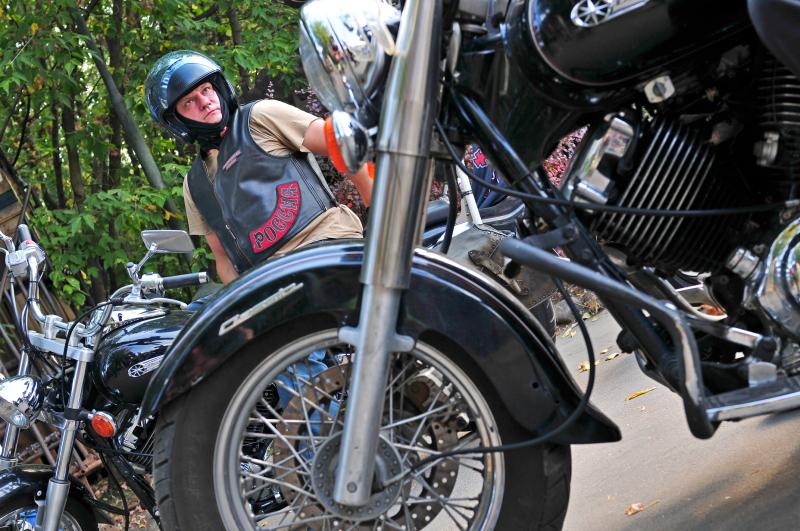 Автошколам предложили проводить занятия по езде в городе для мотоциклистов