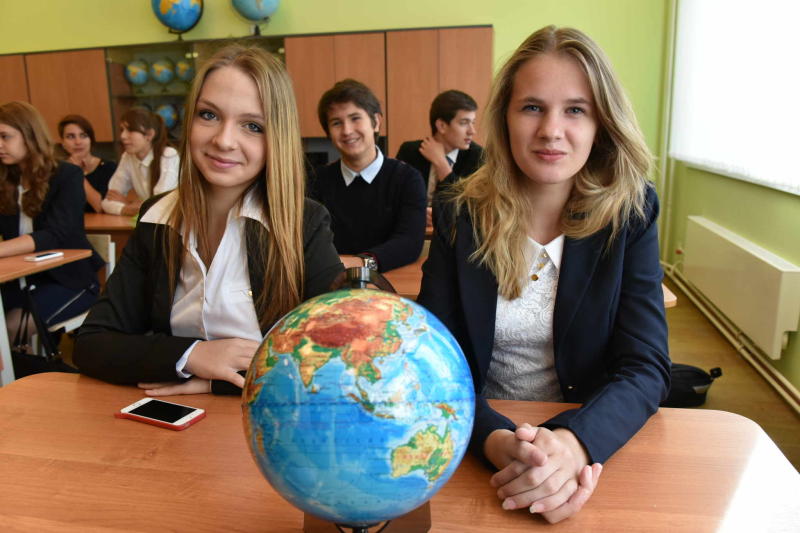 Столичные школьники победили на олимпиаде в Великом Новгороде