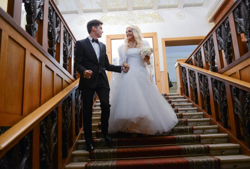 Провести свадебную церемонию москвичи теперь могут в особняке Петра Смирнова