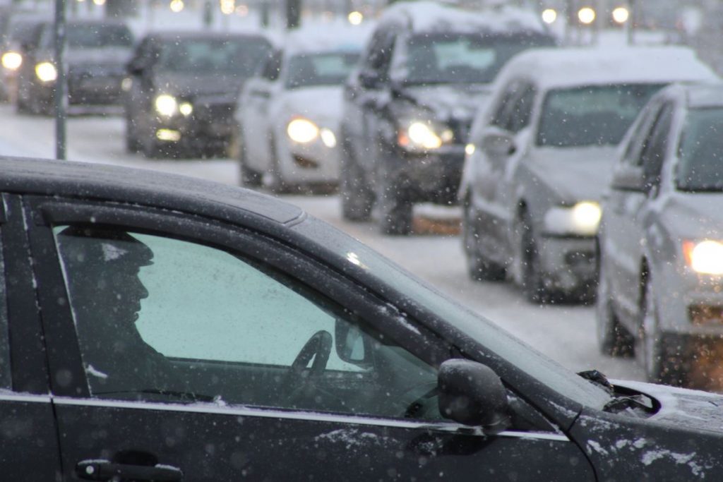 Снегопад не привел к коллапсу на дорогах Москвы