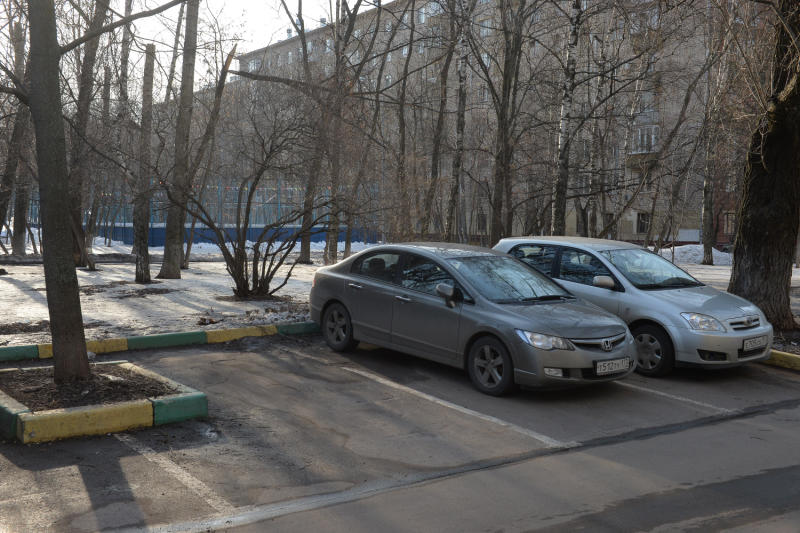 Количество нарушений правил парковки на центральных улицах Москвы существенно сократилось